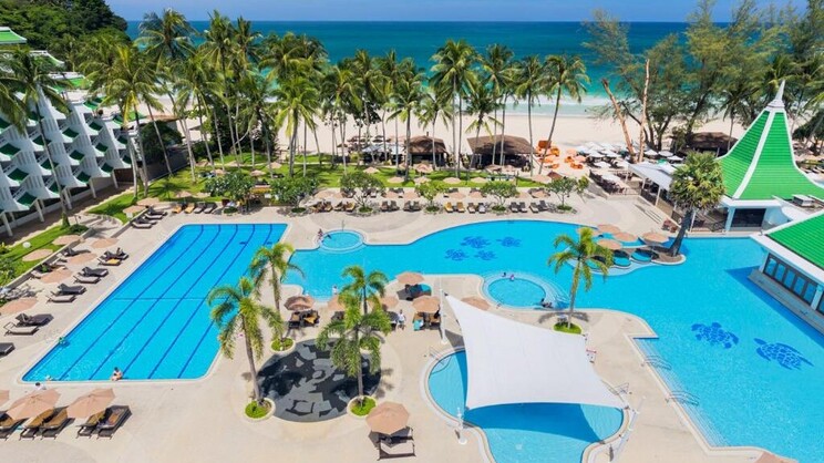 Le Meridien Phuket Beach Resort